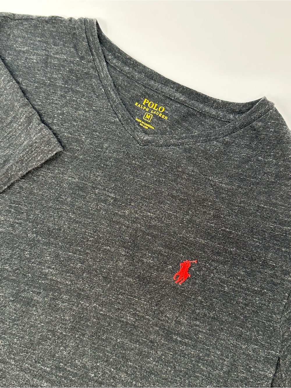 Polo Ralph Lauren Men’s M Black Charcoal V-Neck Short Sleeve T-Shirt A5
